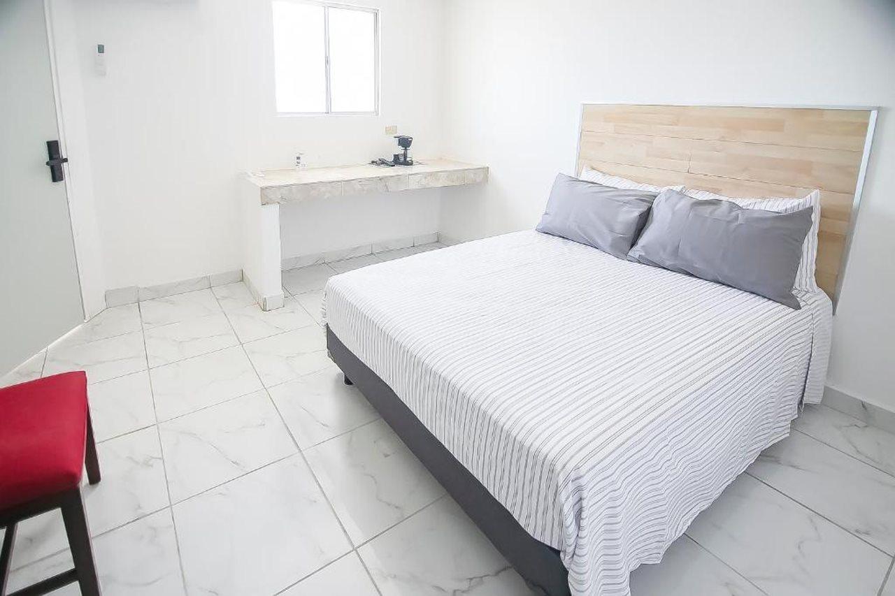 Oyo Hotel Plaza Las Torres, Cabo San Lucas Dış mekan fotoğraf